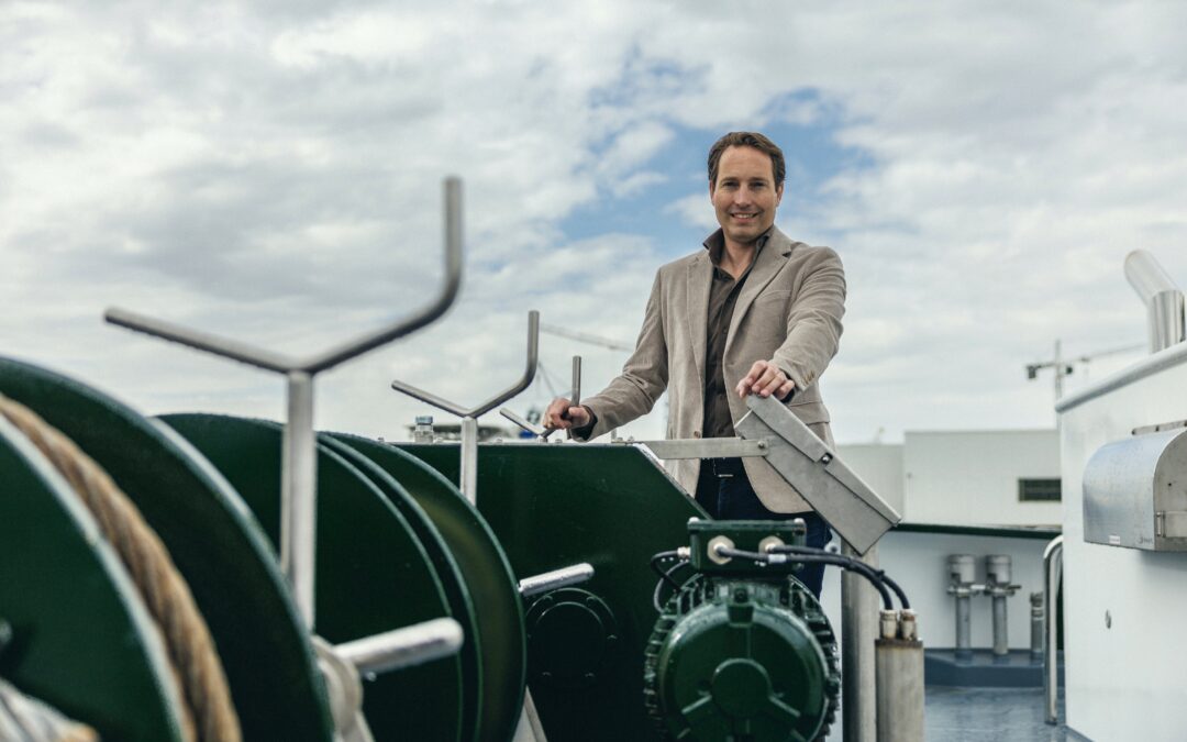 Dijvler enters sea-going vessel market with new winch programme and multiple orders